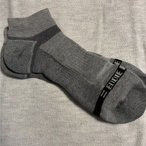 Eddie Bauer REVOLVE Men's Gray Ankle Socks
